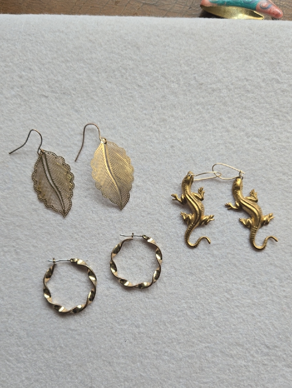 Gold Leaf, Lizard & Twisted Hoop Earring Set - Gold Tone